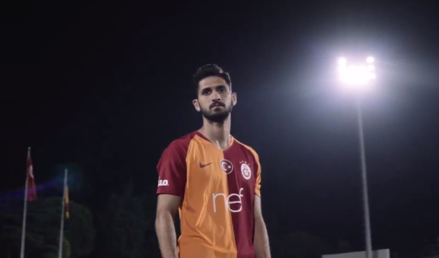 Galatasaray, Emre Akbaba'yı böyle duyurdu!