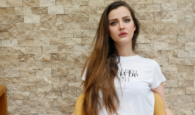 İrem Helvacıoğlu'nun mutlu günü! Teyze oldu