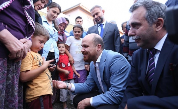 Bilal Erdoğan'dan Kazan şehitlerinin ailelerine ziyaret