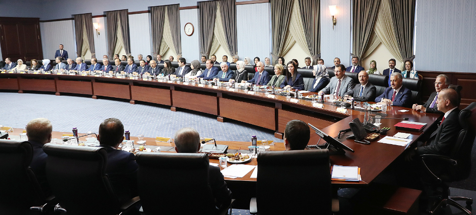 AK Parti'den yerel seçim kararı: Öncelik o illerde