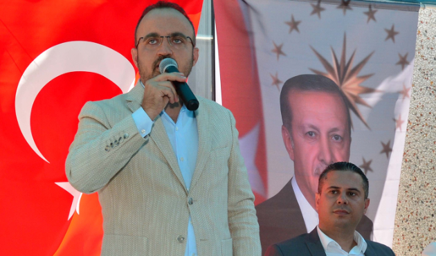 "Papazı değil Erdoğan'ı istiyorlar"