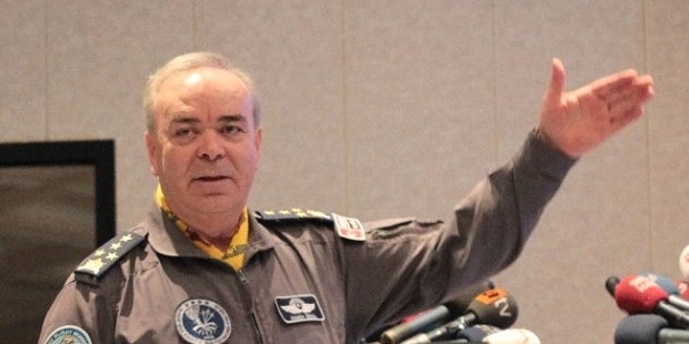 'Her bir odada bir general, ayağı bağlı, gözü kapalı, neredeyse kurbanlık koyun gibi...'
