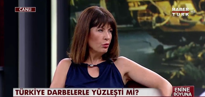 Skandal! Prof. Dr. Nurşen Mazıcı demokrasi şehitlerini aşağıladı! 'Ben şehit demem' dedi! (VIDEO)
