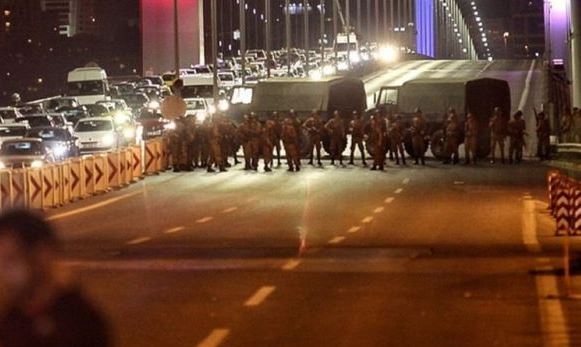 'F-16 pilotuna 'Boğaziçi Köprüsü'nü vur' emri verildi'