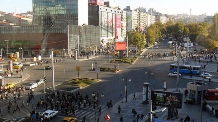 Boğaziçi Köprüsü'nden sonra o meydanın da adı değişiyor