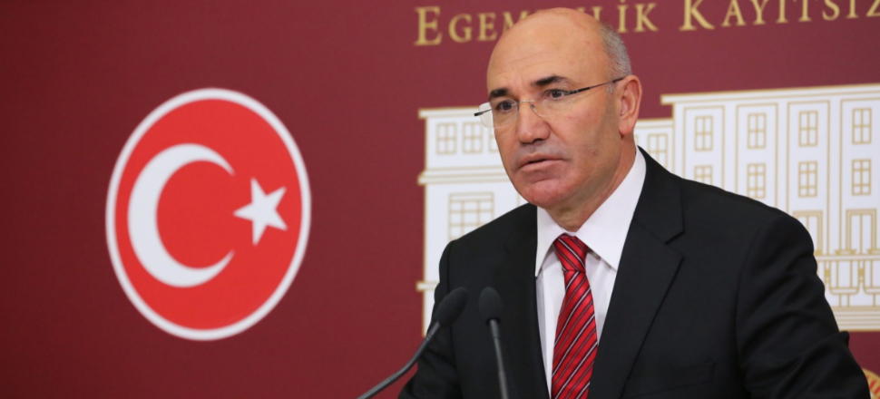 CHP'li vekil paylaşımlarıyla kendisini rezil etti!