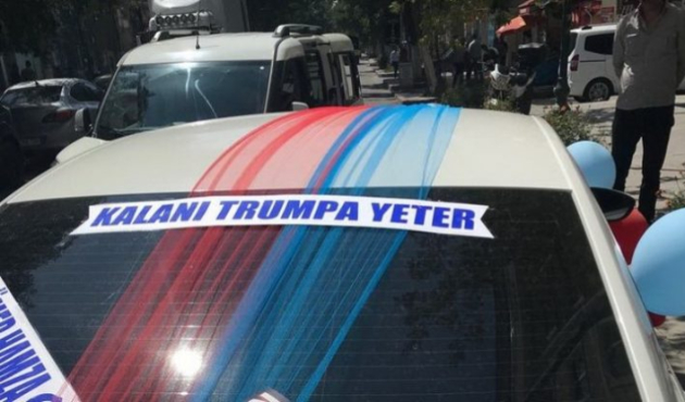Sünnet arabasında Trump'a mesaj!