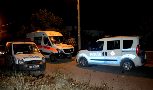 Doktor anne ve oğlunun cansız bedeni bulundu...