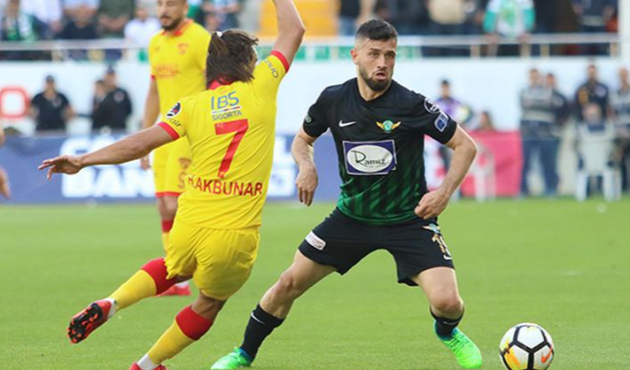 Galatasaray'dan sürpriz transfer!