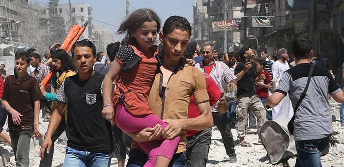 Feto 'cambaz', Halep'e bak! Türkiye darbe ile uğraşırken, ABD, Rusya, Esed ve PYD Halep'i vuruyor