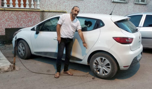 Park ettiği aracını dakikalar sonra bu halde buldu