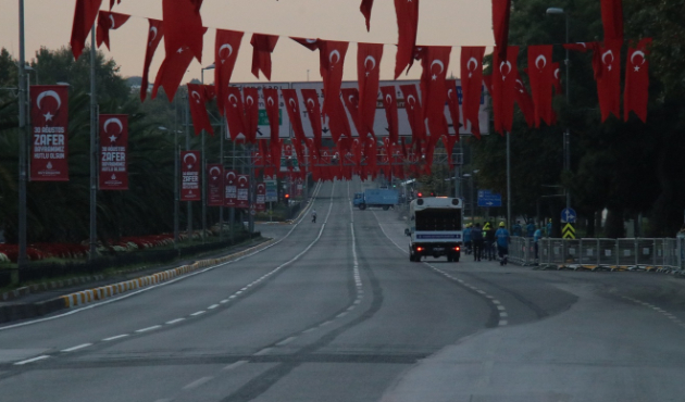 Vatan Caddesi trafiğe kapatıldı!