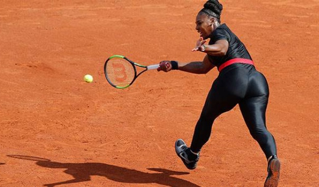 Serena Williams kıyafeti ile alay konusu oldu!