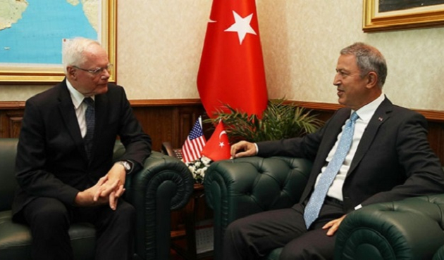 Bakan Akar, ABD'li Jeffrey ile görüştü!