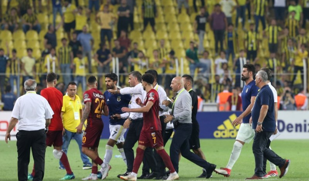 Yaşanan gerginliğin görüntüleri ortaya çıktı!