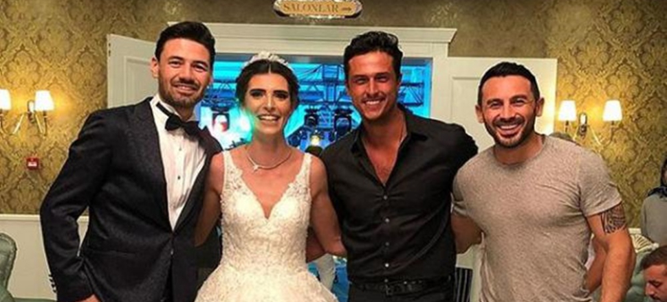 Survivor'ın güzel yarışmacısı evlendi!
