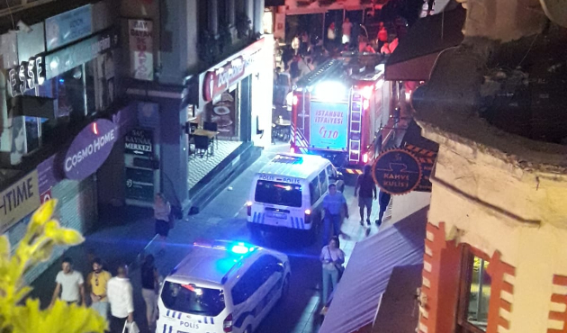 Kadıköy'de Kilise önünde korkutan patlama...