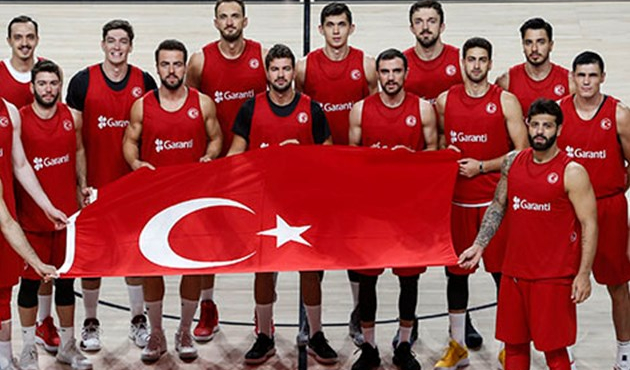 A Milli Takım'da 3 kişi kadrodan çıkarıldı!