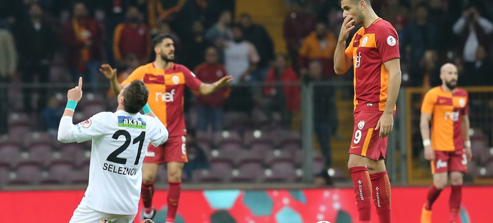 Yıldız oyuncudan Galatasaray açıklaması!