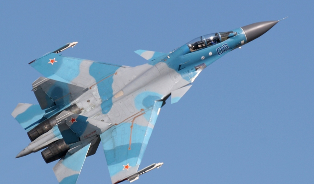SU-30'lar Akdeniz'de gövde gösterisi yaptı...