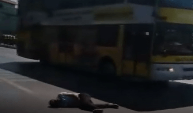 İstanbul'un göbeğinde baygın yattı kimse bakmadı!