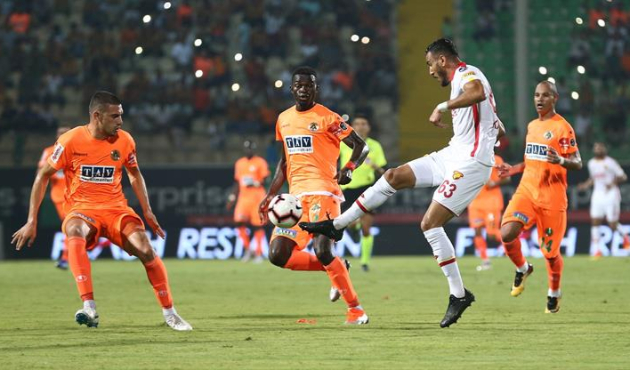 Alanyaspor galibiyetle tanıştı!