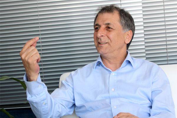 FETÖ'cü darbeye direnen şirket! Mahmut Övür kahramanlığın mali boyutunu anlattı