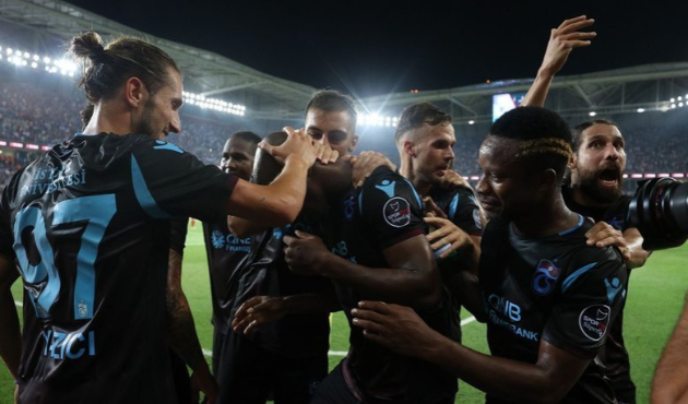 Trabzonspor'da 6 yabancıya milli davet!