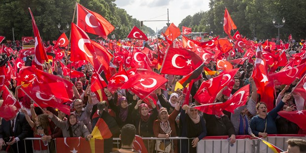 Almanya'dan skandal karar! Erdoğan'lı mitinge izin yok!