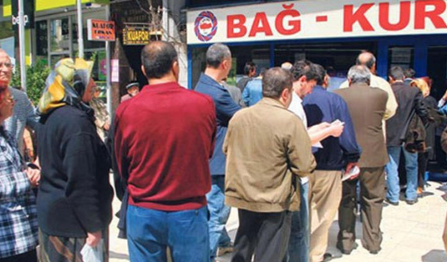 Borçlu Bağkurlulara kötü haber! SGK dondurdu...
