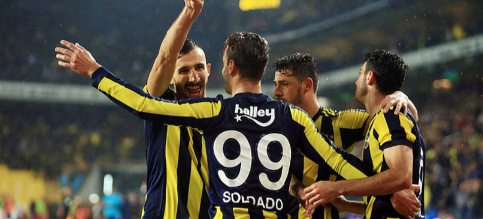 Fenerbahçe'nin Avrupa Ligi kadrosu belli oldu!