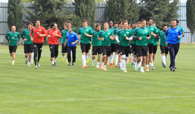 Akhisarspor'un UEFA kadrosu açıklandı!