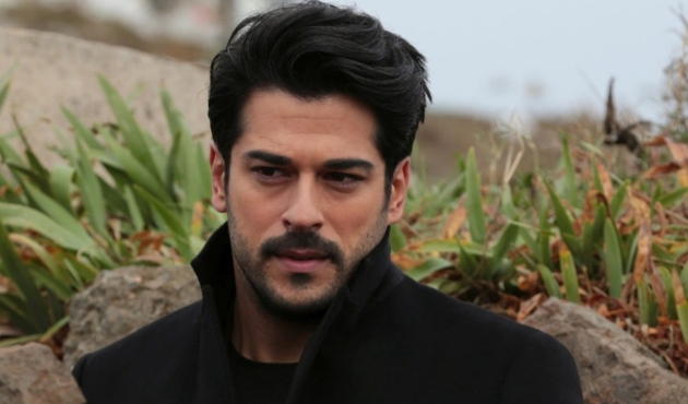 Burak Özçivit yeni imajıyla İsmail YK'ya benzetildi!
