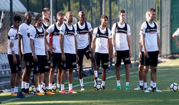 Beşiktaş'ta ayrılık rüzgarı!