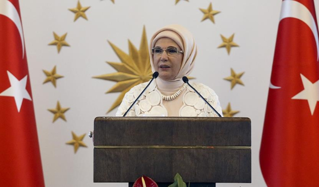 Emine Erdoğan'dan İBB'nin projesine övgü...