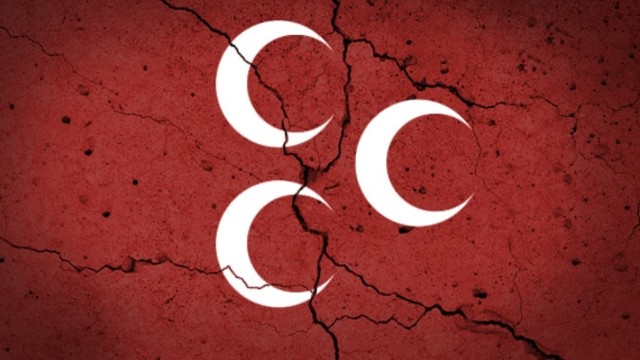 MHP'de deprem! 3 ilçe başkıanı peş peşe istifa etti