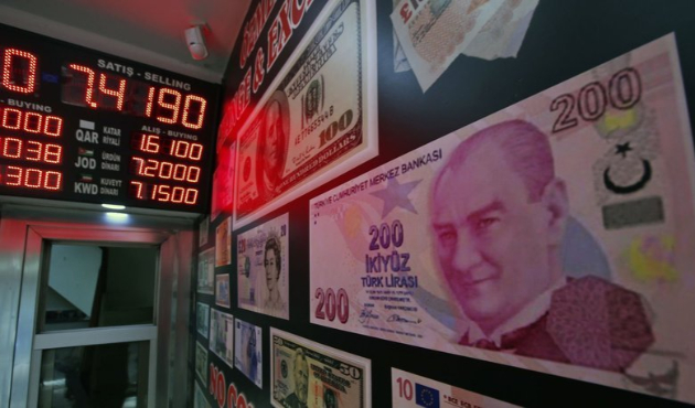 Dövizdeki dalgalanmayı vurguna çevirdiler!