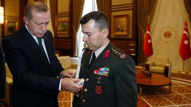 Başdanışmanı ilk kez açıkladı: Erdoğan başyaverini bu yüzden Marmaris'e götürmemiş!
