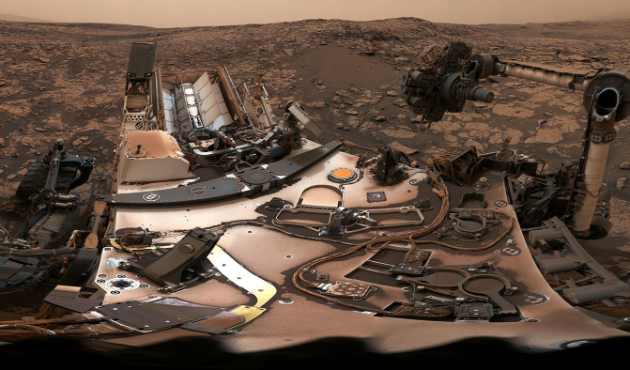 Mars'tan ilk selfie geldi