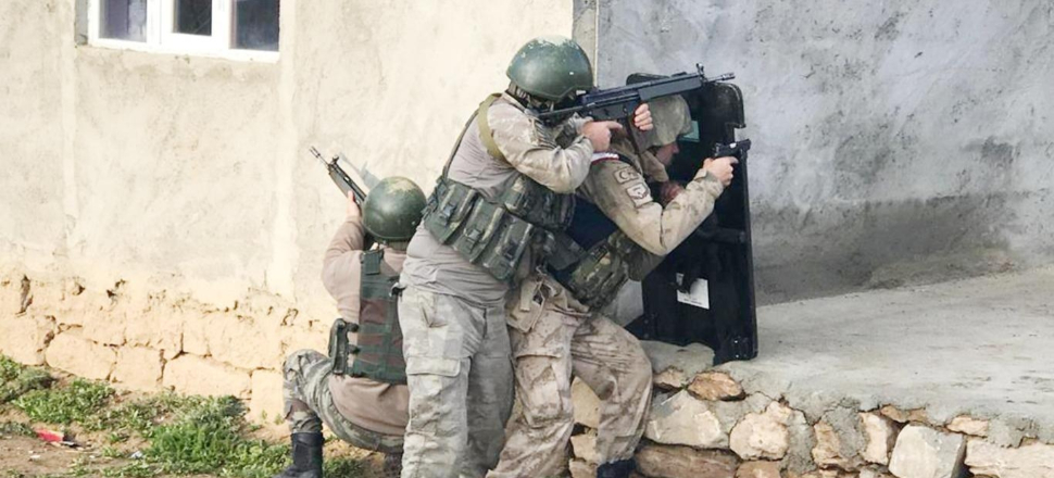 PKK'nın şehir yapılanmasına operasyon!