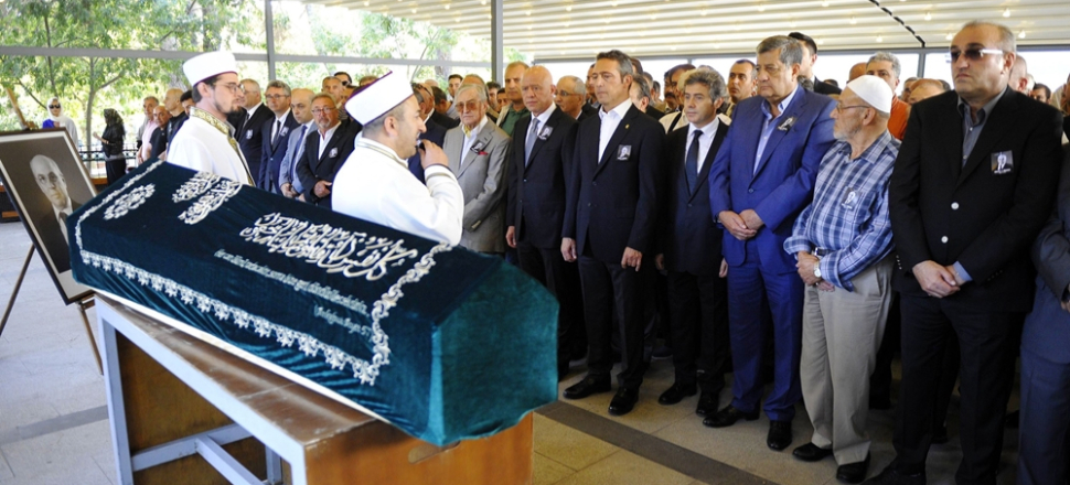 İş adamı Halil İbrahim Ünver toprağa verildi...