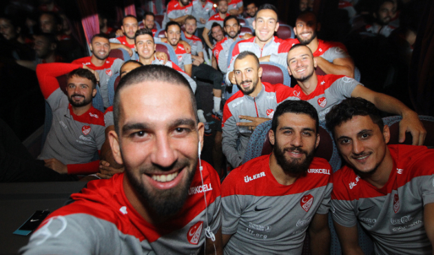 Milli Takım'ı reddeden o isimleri açıklıyoruz! /ÖZEL