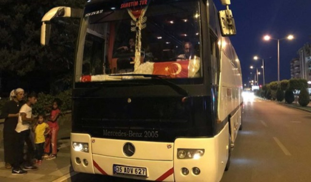 Yolcular çıldırdı! Tek şoförle 1453 km gidecekti