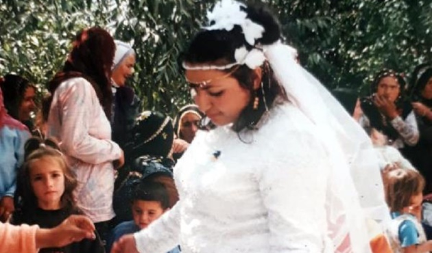 Henüz 16 yaşında annesinin kaderini yaşadı!