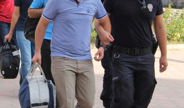 Bursa'da FETÖ'cü polislere operasyon!