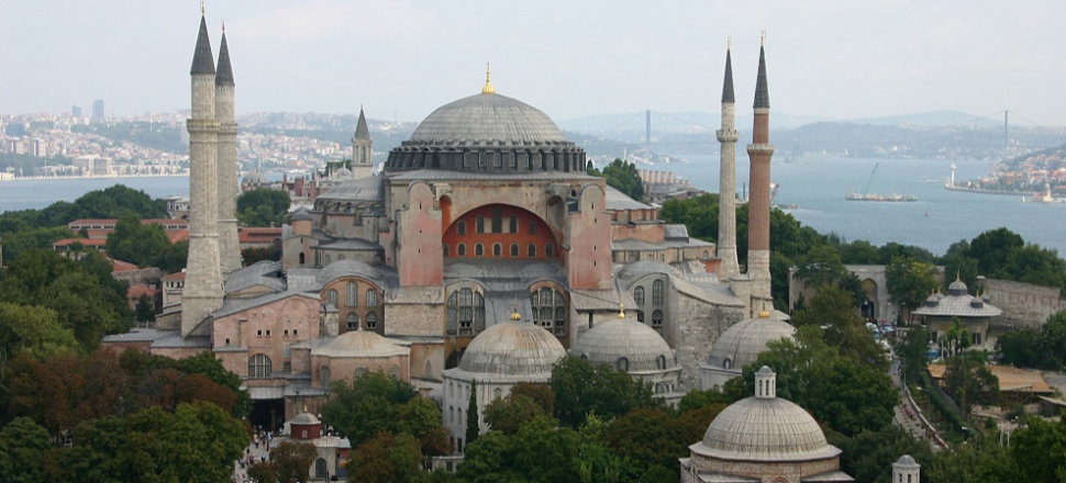 AYM, Ayasofya'nın ibadete açılması konusunda kararını verdi