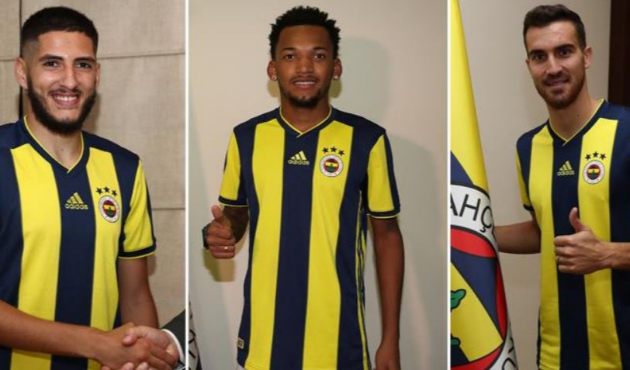 Harun, Benzia ve Jailson için imza töreni!
