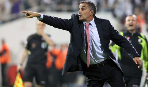 Şenol Güneş'ten revizyon! Oyun planı değişiyor...