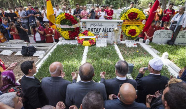 Galatasaray'da Metin Oktay anıldı!