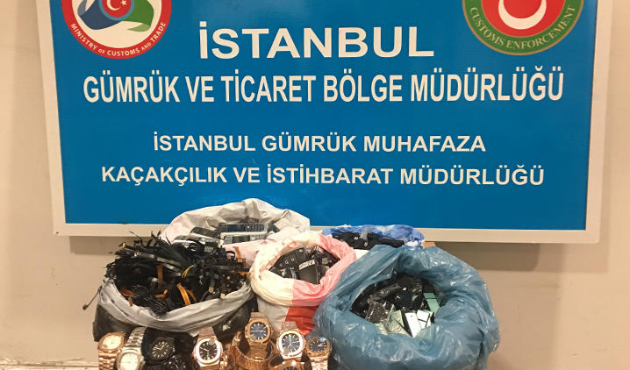 Görevliler valizden çıkanlara inanamadılar!